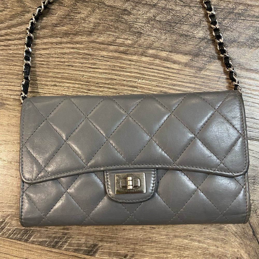 CHANEL WALLET